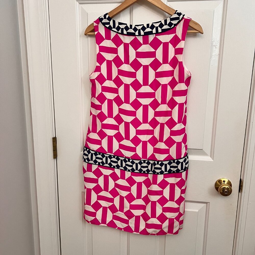 NEW Alice & Trixie Magenta Navy Graphic Mod Silk Dress Sz XS - Picture 9 of 11